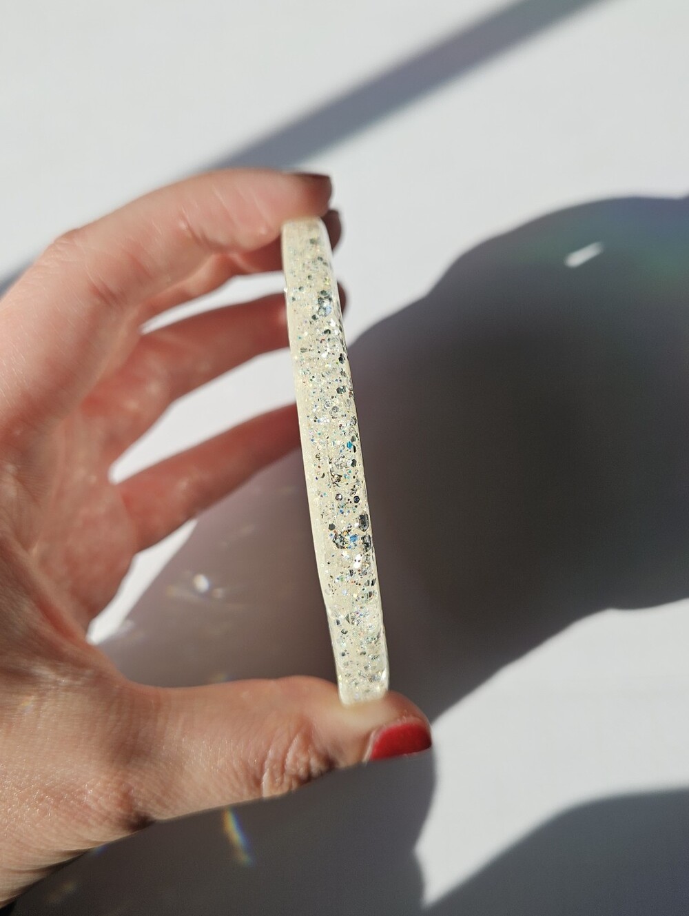 Handmade Round Pocket Resin Mirror with White and Silver Glitter - Picture 3 of 4